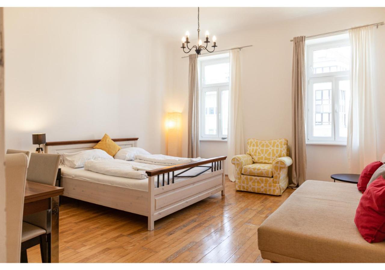 Cheerful 2Br Apartment - Suitable For Longstays Вена Экстерьер фото